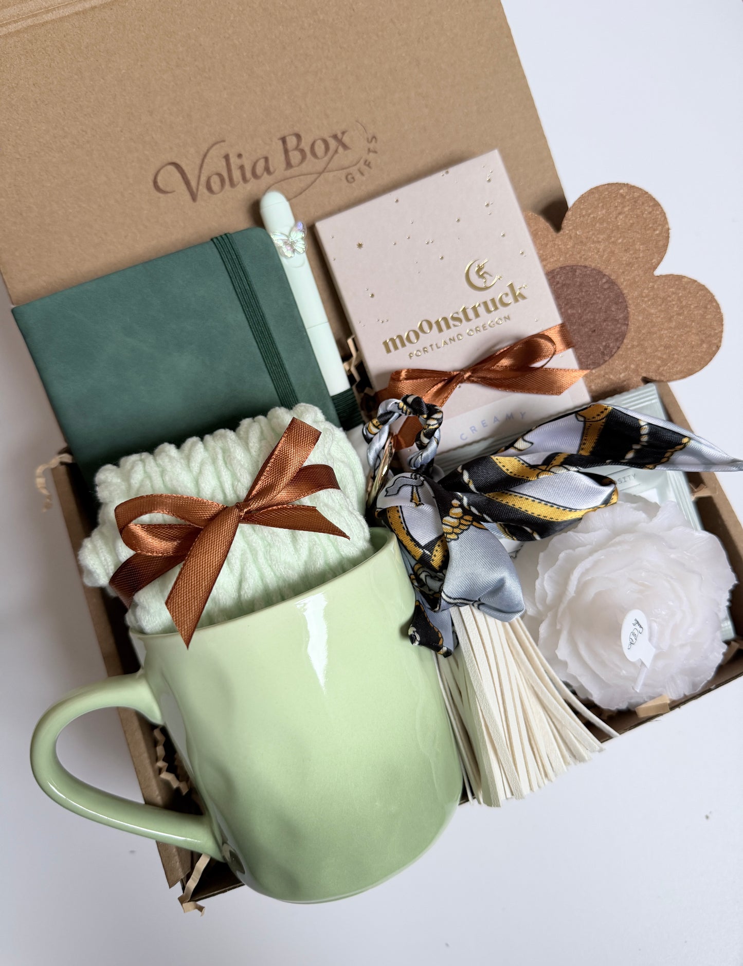 Mother’s Day Gift Box – Self Care & Cozy Essentials Set for Mom